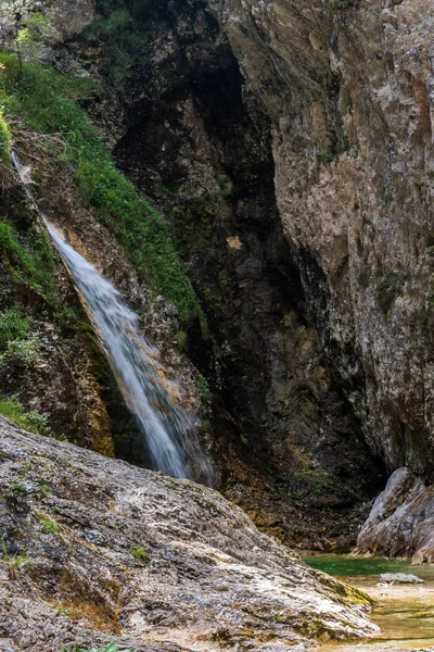 Cachoeira de Zapotok — Fotografia de Stock