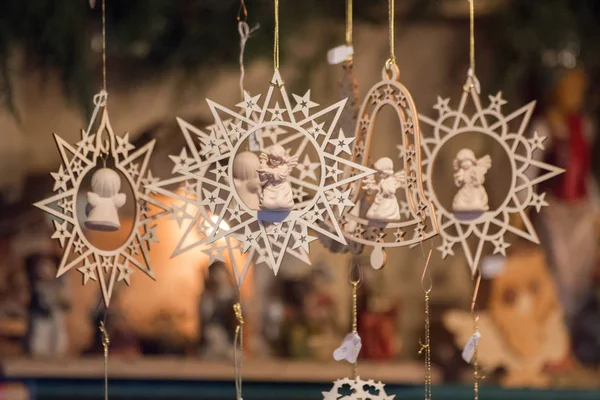 Ornamente Crăciun Formă Stea Clopot Formă Lemn Îngeri Mici — Fotografie, imagine de stoc