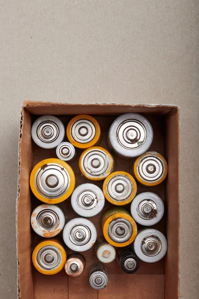 Collecting discharged batteries to recycle