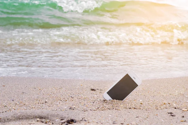 Lost Smart Phone fell Disappear at beach