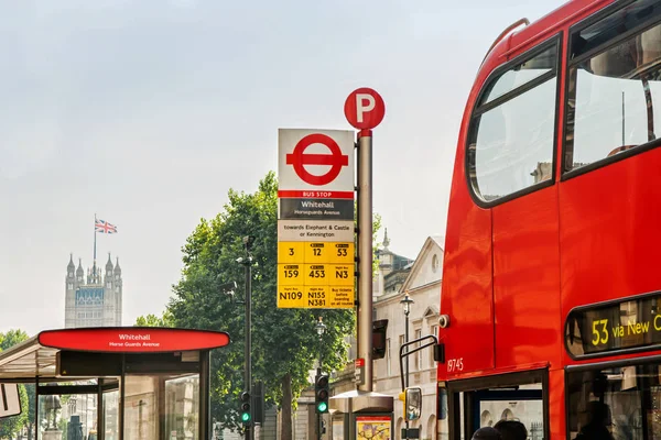 Czerwony autobus w Londynie — Zdjęcie stockowe