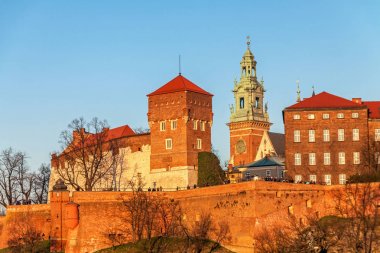 Krakow şehrinde Kraliyet Kalesi ile Wawel hill