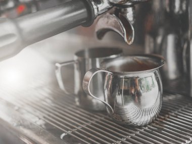 Espresso kahve dükkânının hazırlar