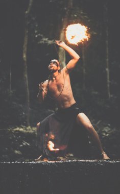 Şelale Show'da awesome yangın