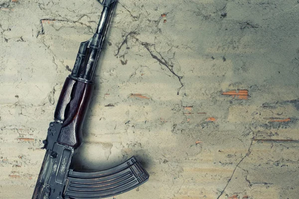 Staré samopal Kalašnikov Ak-47 — Stock fotografie