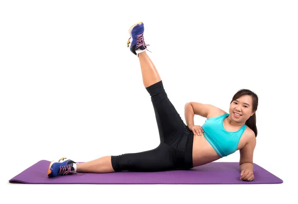 Gordinha mulher fazendo fitness — Fotografia de Stock