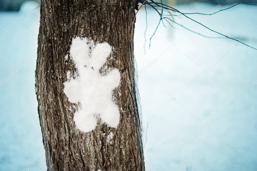 Snowman rabbit on the tree