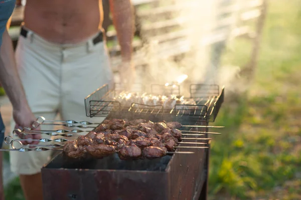 Close Male Preparing Juicy Barbecue Grill Charcoal — Stock Photo, Image