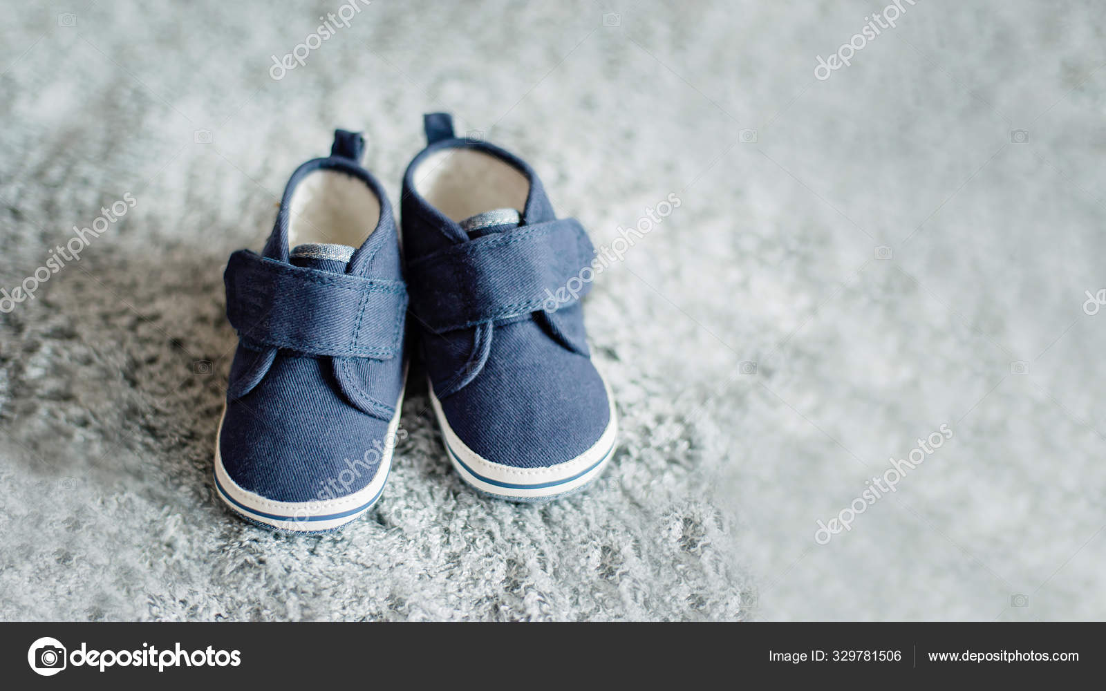 Little blue baby boy shoes, shower 