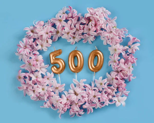 500 Οπαδοί Κάρτα Πρότυπο Για Κοινωνικά Δίκτυα Blogs Ιστορικό Ροζ — Φωτογραφία Αρχείου