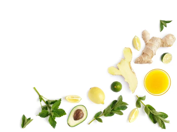 taze sebze ve meyve beyaz arka plan üzerinde izole kare