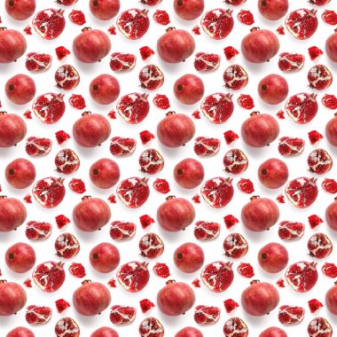 Bütün ve dilimlenmiş Garnet görünümünü beyaz arka plan üzerinde