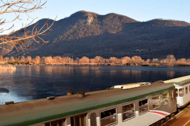Franciacorta treni Iseo Gölü 'nün Torbiere' si - Brescia - İtalya 03