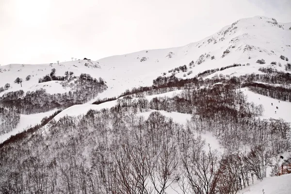 Die hohen Berge der Abruzzen mit Schnee gefüllt 0024 — Stockfoto