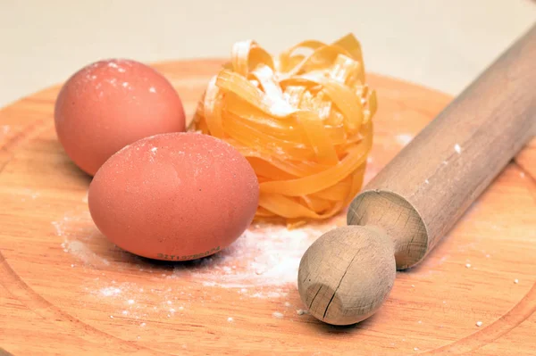 Yumurta noodles — Stok fotoğraf