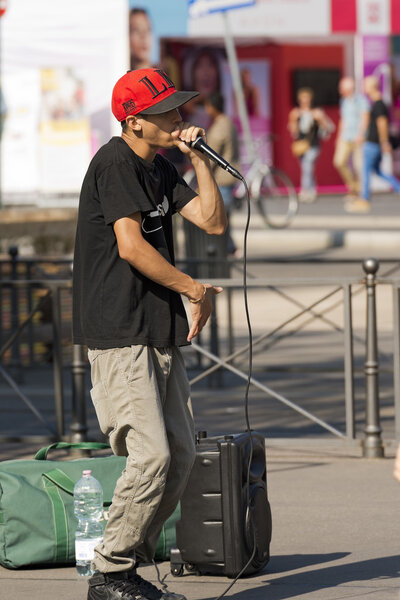 Street Performer of Beatbox - Milan Italy