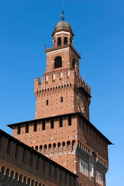 Замок Сфорца в Мілан Італія - Кастелло Виставковий центр Мілана — стокове фото