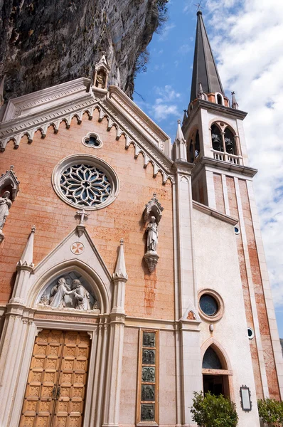 Sanktuarium Madonna della Corona - Verona, Włochy — Zdjęcie stockowe