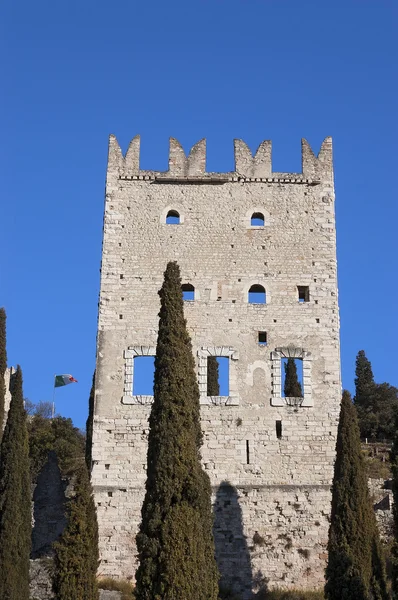 Zamku Arco di Trento - Trydent Włochy — Zdjęcie stockowe