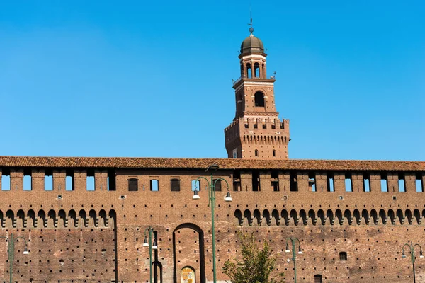 Sforza kasteel in Milaan Italië - Castello Sforzesco — Stockfoto