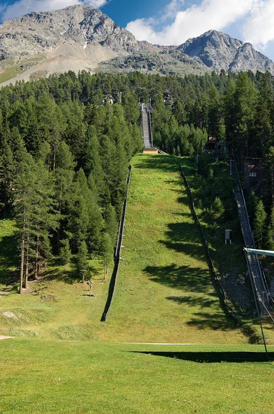 Hoppbacke område - Saint Moritz Schweiz — Stockfoto