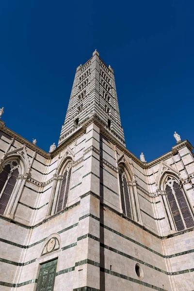 托斯卡纳意大利锡耶纳的大教堂 — 图库照片