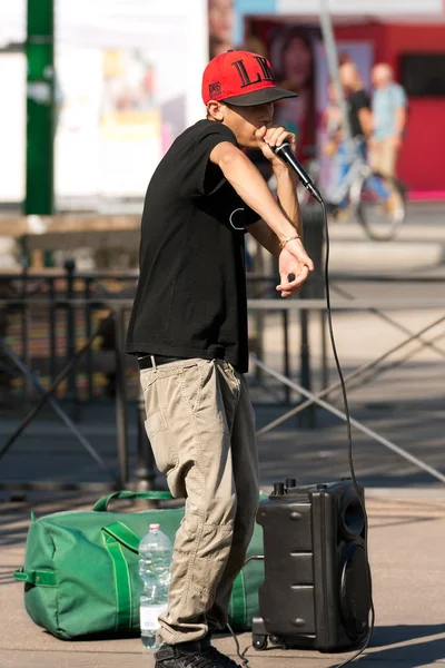 Pouliční umělec Beatbox - Miláno Itálie — Stock fotografie