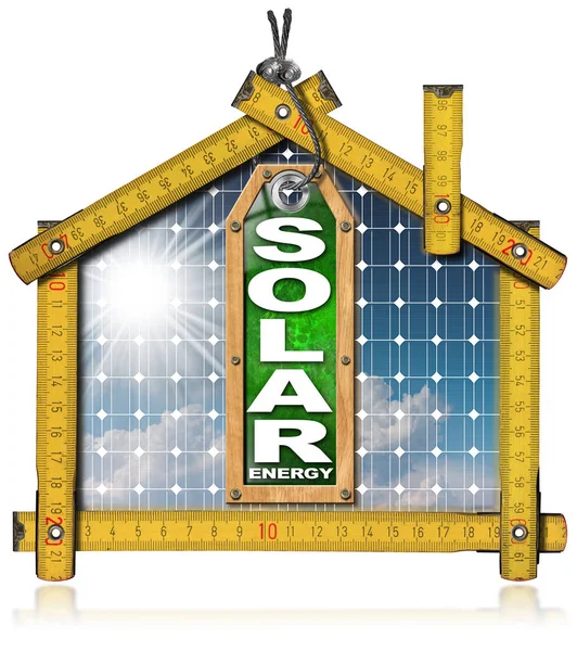 Проект екологічний будинок з панелі сонячних батарей — стокове фото