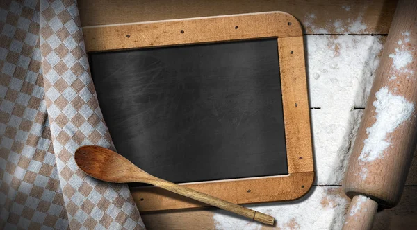 Blackboard vazio com farinha e rolo Pin — Fotografia de Stock