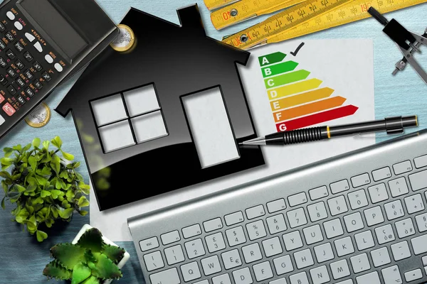 Energieffektivitet betyg med husmodell — Stockfoto