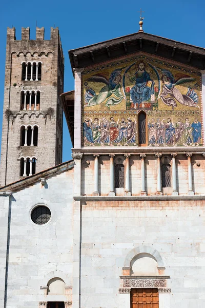 Basilica of San Frediano - Lucca Italy — Stock Photo, Image