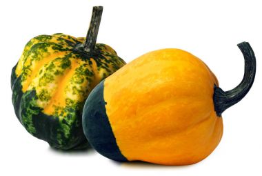 iki dekoratif kabak üzerine beyaz izole