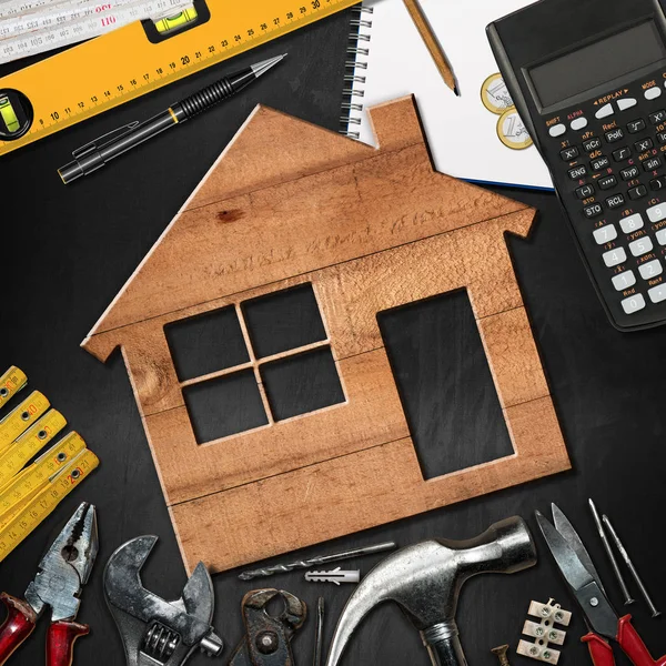 Koncepcja domu poprawy - narzędzia pracy i domu — Zdjęcie stockowe