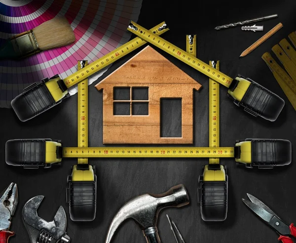Domácí zlepšení koncepce - pracovní nástroje a dům — Stock fotografie