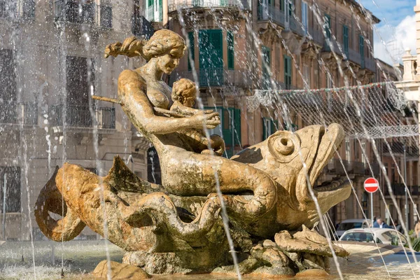 Fontein van Diana - Ortigia Syracuse Sicilië Italië — Stockfoto