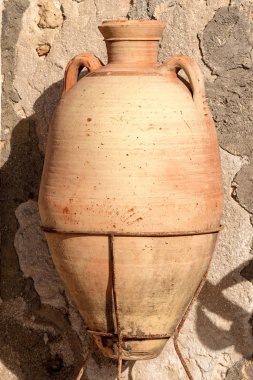 Eski pişmiş toprak Amphora - Marzamemi Sicilya İtalya