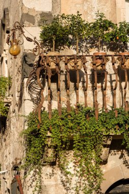 Tipik Balkon - Taormina Town Sicilya İtalya