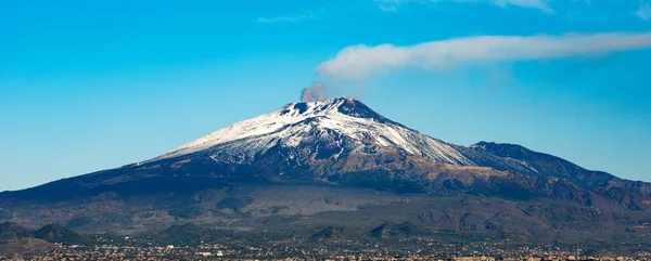 Mount Etna Volcano and Catania - Sicily Italy — Stock Photo, Image