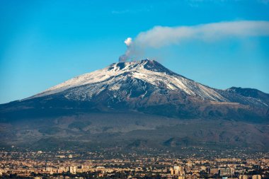Etna Yanardağı ve Catania - Sicilya İtalya monte