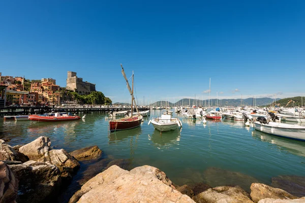 Lerici Port Town - La Spezia - İtalya — Stok fotoğraf