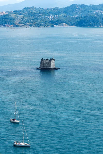 スコラ タワー - イタリア ラ ・ スペツィア湾 — ストック写真