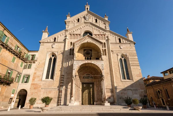 Katedralen i Verona - Veneto Italien Europa — Stockfoto