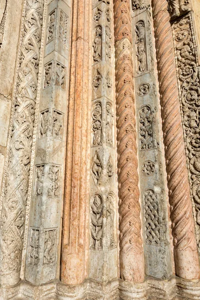Detalj av katedralen Verona - Verona-Italien — Stockfoto