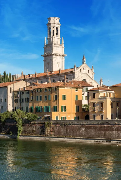 Catedral de Verona - Veneto Italia —  Fotos de Stock