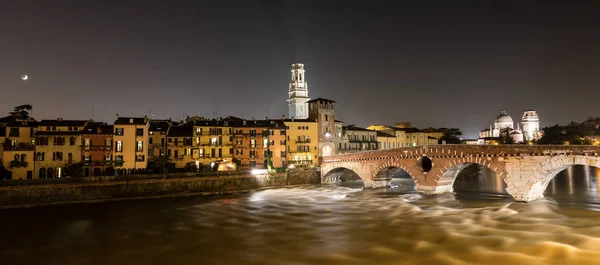 Ponte Pietra at night and Adige River - Verona — Stock Photo, Image