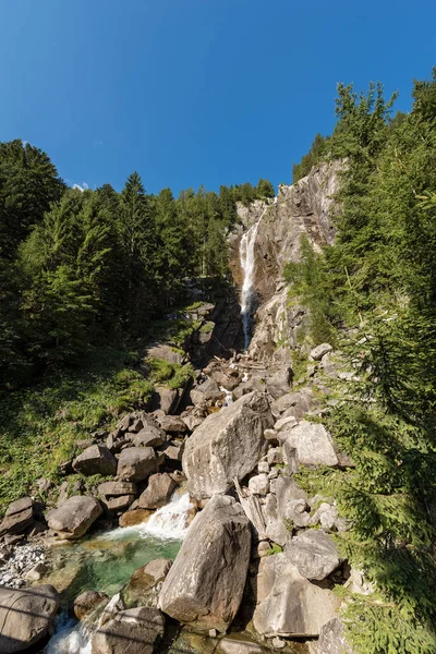 Vodopád Regina del Lago - Adamello Trento, Itálie — Stock fotografie