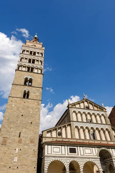 피스 토이 아 이탈리아-San Zeno의 대성당 — 스톡 사진