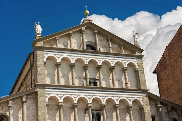 Pistoia Italy - Cathedral of San Zeno — Stock Photo, Image