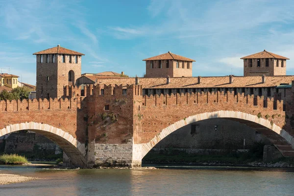 Verona Italy - Scaligero Bridge of Castelvecchio — Stock Photo, Image