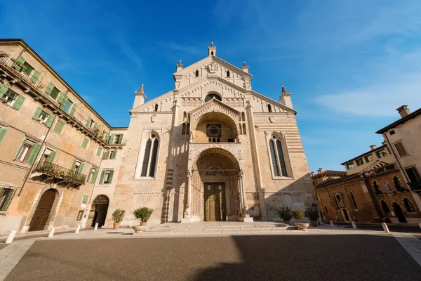 维罗纳大教堂-威尼托意大利欧洲 — 图库照片